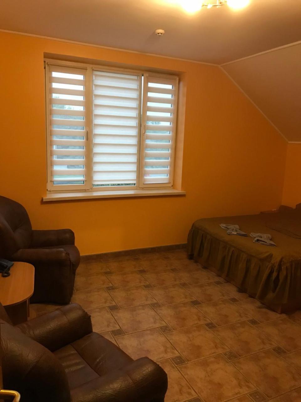 Hotel Rava-Ruska מראה חיצוני תמונה