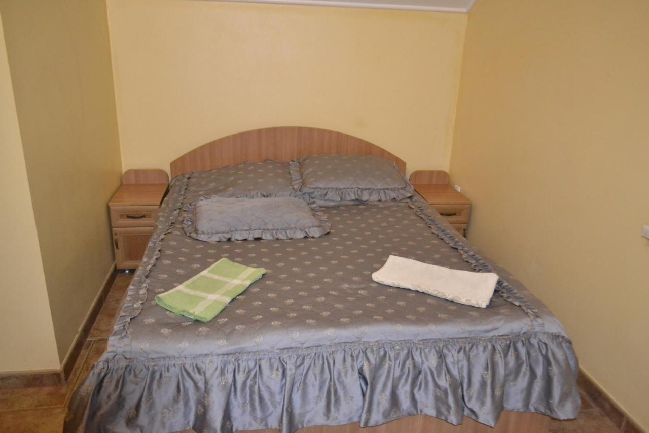 Hotel Rava-Ruska מראה חיצוני תמונה